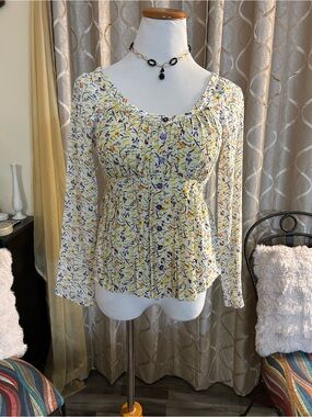 Floral Yellow Button-Front Long-Sleeve Blouse